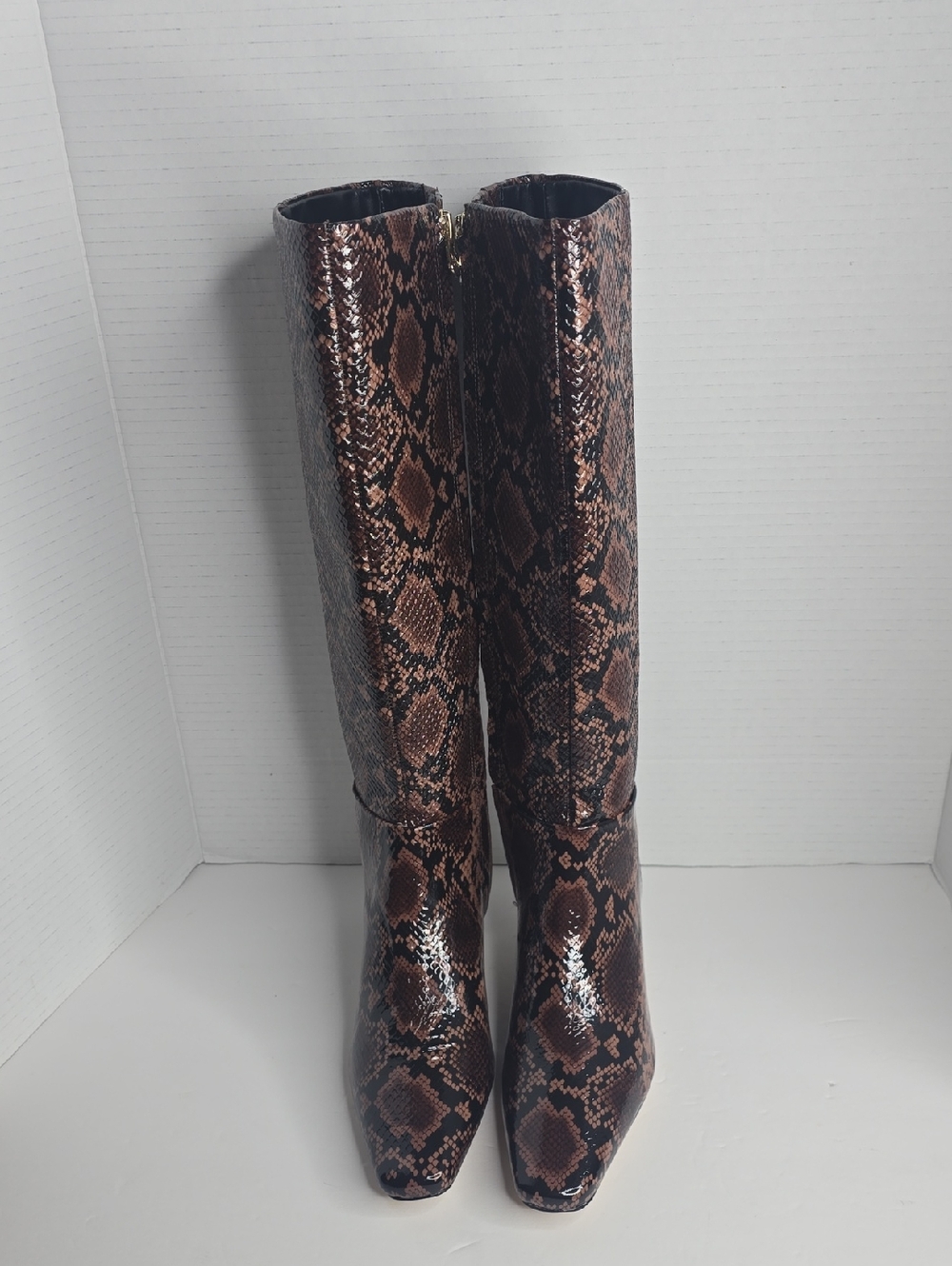 Antonio Melani Snake Patent Leather Tall Boots Wide Calf Size 6 - Picture 3 of 8